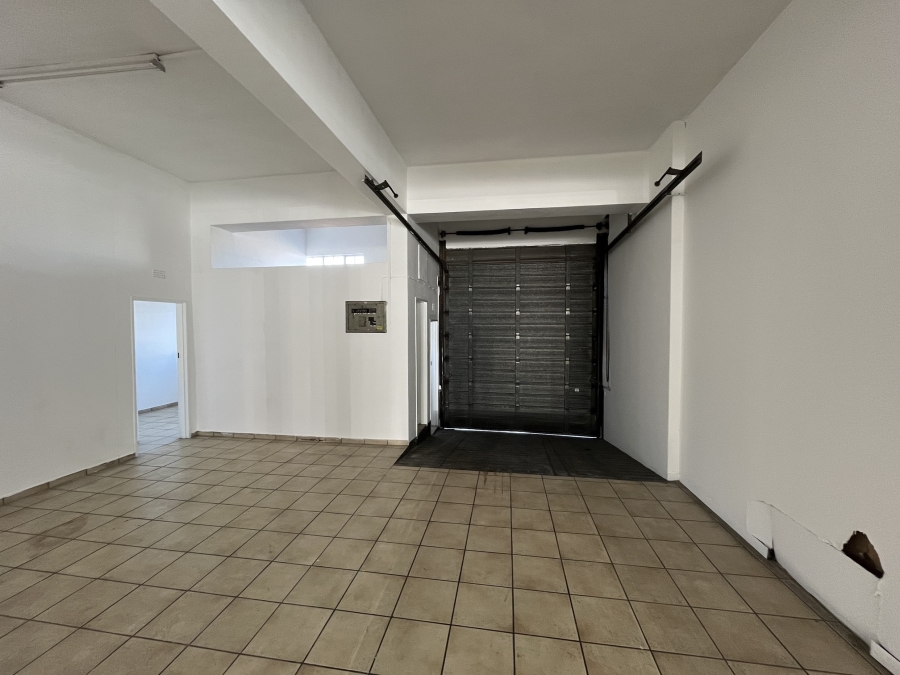 To Let commercial Property for Rent in Goodwood Estate Western Cape